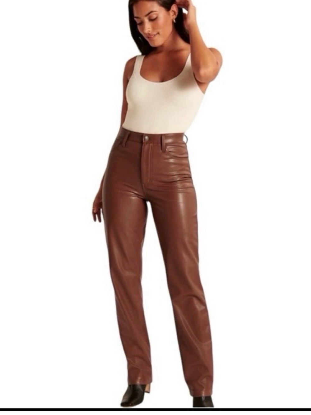Abercrombie & Fitch 90s straight High-Rise Faux Leather Jeans in Chestnut Brown